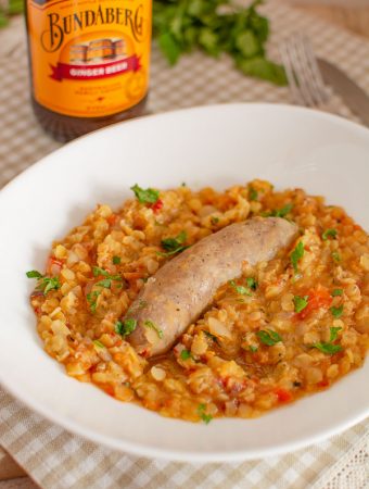 Mancare de linte cu carnati