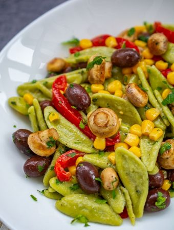 Salata de paste verzi cu legume