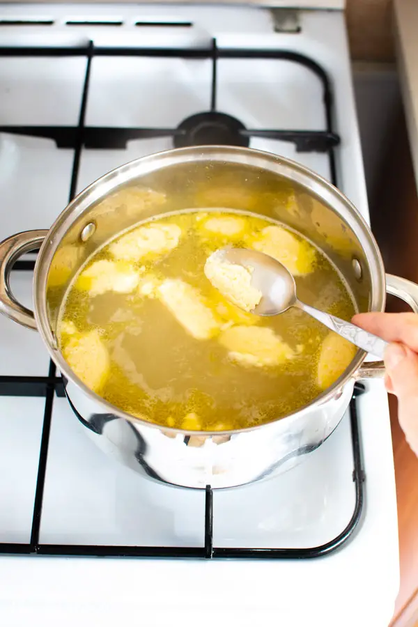 preparare supa cu galuste de gris