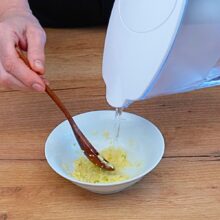 pregatire sos de usturoi pentru ciorba radauteana