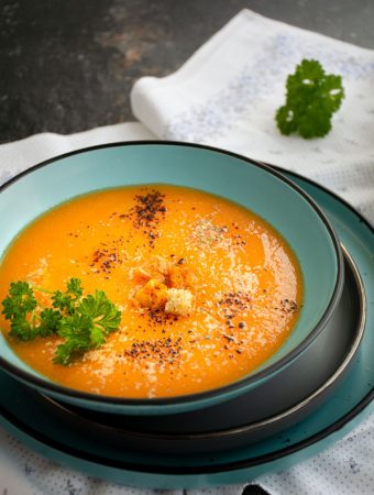 Supa crema de cartofi dulci