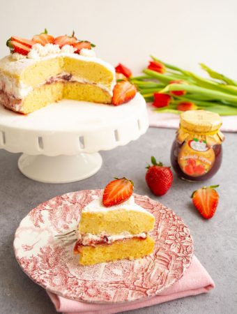 Victoria Sponge Cake
