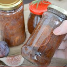 borcane cu gem de smochine pregatite pentru camara