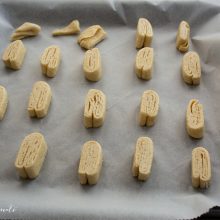 așezăm palmierii în tavă