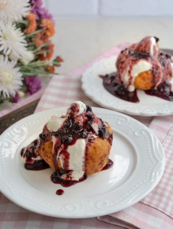 Papanasi cu branza de vaci