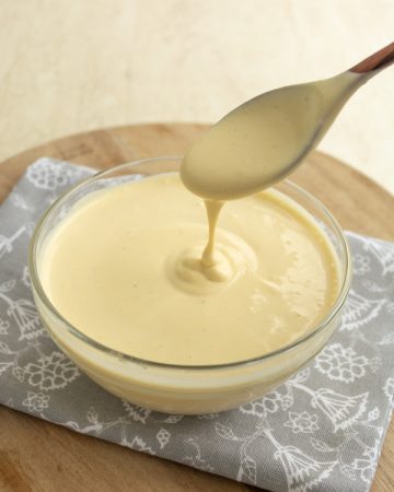 Maioneza dietetica cu iaurt-