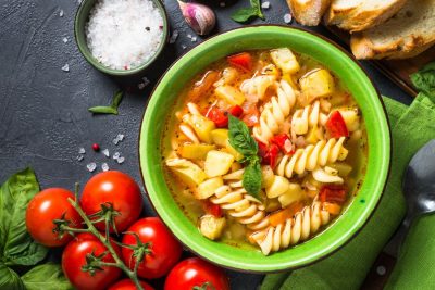 minestrone_reteta italiana de supa cu paste si legume
