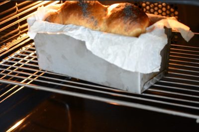 paine impletita coapta in tava