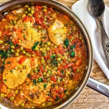 mancare de mazare cu carne de pui