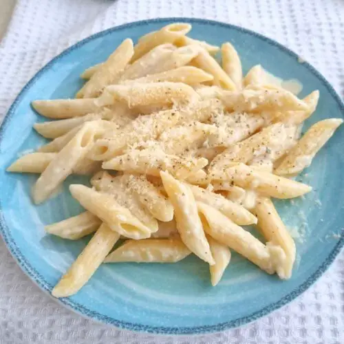 reteta penne quattro formaggi