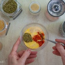 mălai și condimente pentru pește