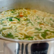 ciorba de curcan cu taietei rapizi de casa