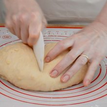 aluat de cozonac impartit