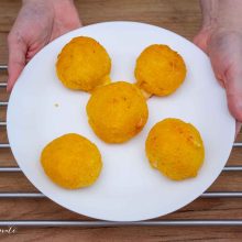 bulz de mămăligă gătit la air fryer