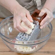 branza telemea pregatita pentru placinta