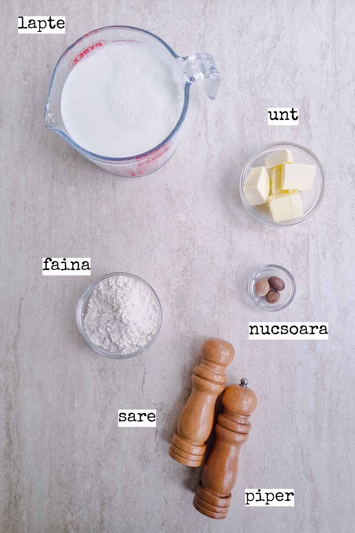 ingrediente cu etichete pentru sos bechamel folosit la reteta de lasagna bolognese