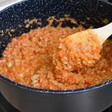 textura zacusca delicioasa de ciuperci Champignon si Pleurotus