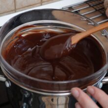 ciocolată topită la bain marie