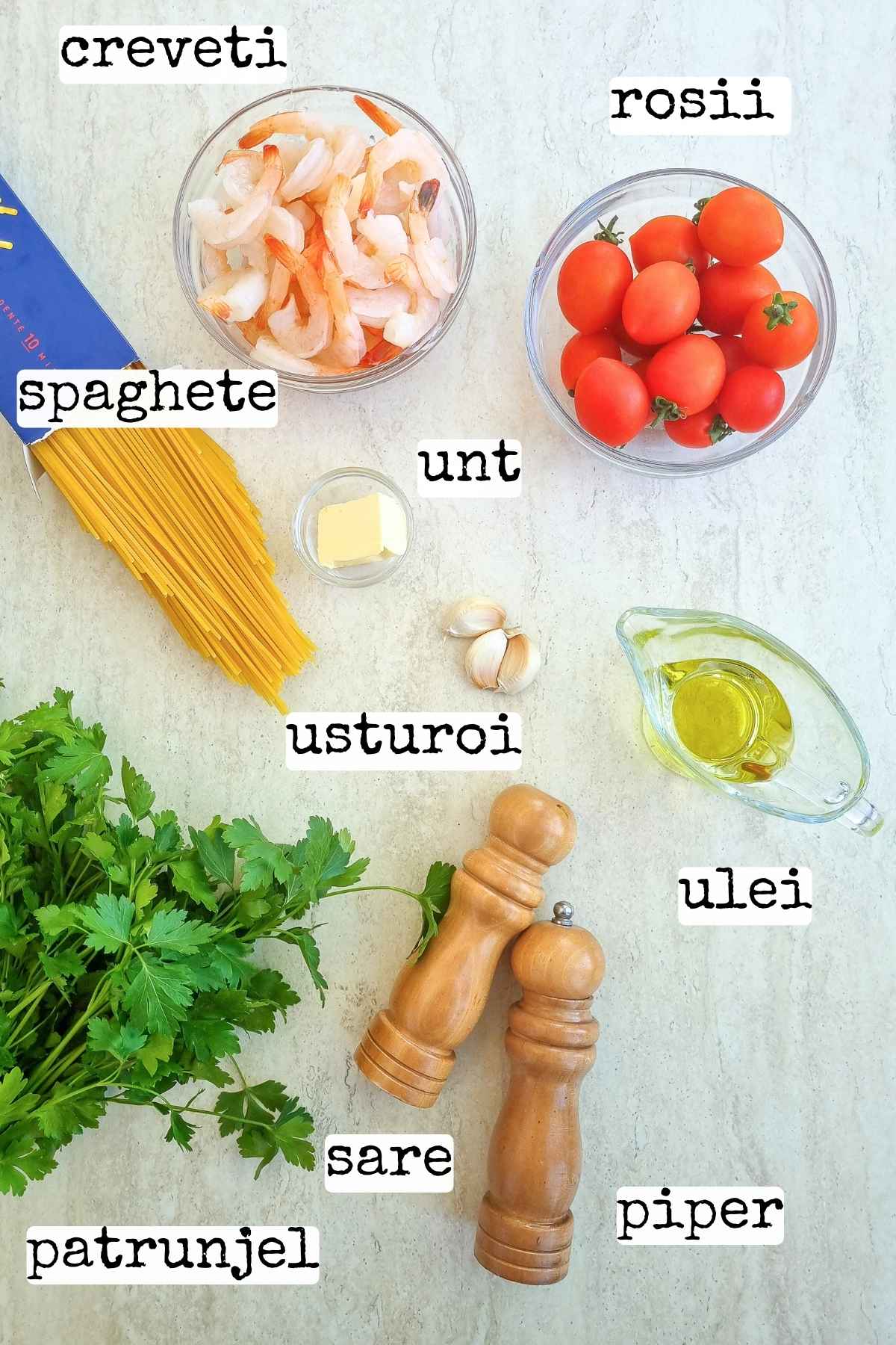ingrediente listate cu etichete reteta spaghete cu creveti Bucate Aromate