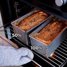 Pâini cu 50% și 100% făină integrală, coapte simultan în tăvi la cuptor